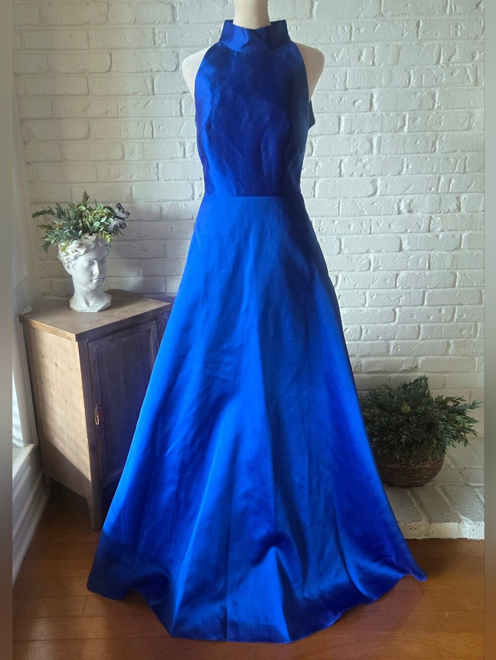 NWT Monique Lhuillier Satin Halter Ball Gown, Iris Blue, 8
